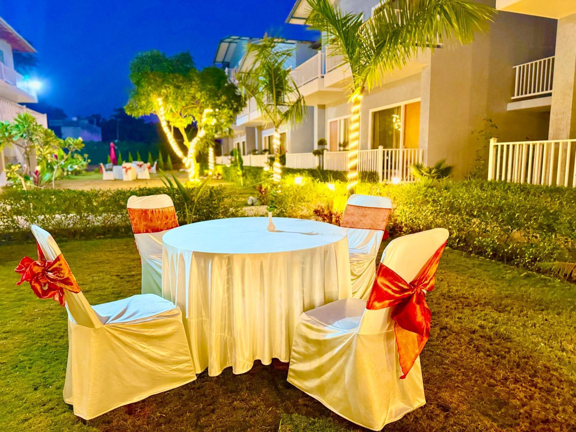Forest Creek Resort Kiari - A Luxury 4 Star Resort Rāmnagar Buitenkant foto